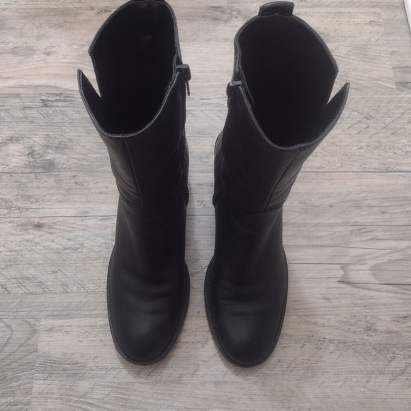 BCBG Black Leather Boots - Picture 9 of 10
